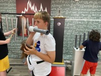 Наука без скуки: в "Байтике" прошла интерактивная викторина о звуке