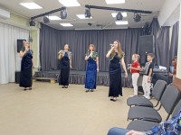 23 декабря в Доме учёных состоялся концерт  студии «Голос», приуроченный к открытию выставки студии Лучики.