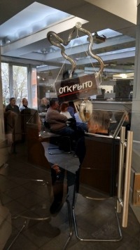 Остановиться, чтобы услышать себя: как романсы XIX века вернули нас в дворянскую гостиную на один вечер