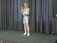 28 января в Доме учёных в рамках года семьи состоялся концерт  "Новогоднее настроение" вокальной студии "Звёзды" под руководством Калабаевой Оксаны Алексеевой.