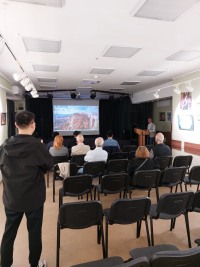 Российские и китайские ученые обсудили поведение низкотемпературной плазмы на совместном семинаре в Троицке.