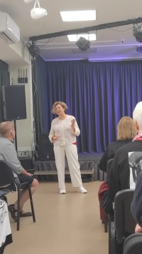 «Здравствуй, светом умытая Русь»: юбилейная выставка Бориса Полянского и его учеников открылась в Троицком Доме учёных