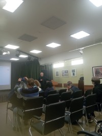 Маска, которая открыла лица. Итоги киноклуба с «Тутси».