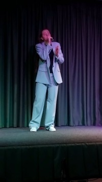 Весна зазвучала иначе: как прошел «Весенний микрофон» в Троицком Доме ученых РАН